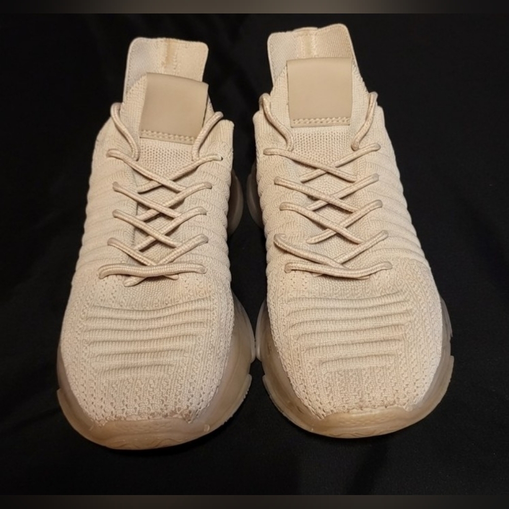 CUSHIONAIRE Apolo-T Women's Knit Memory Foam Lace Up Sneakers Beige